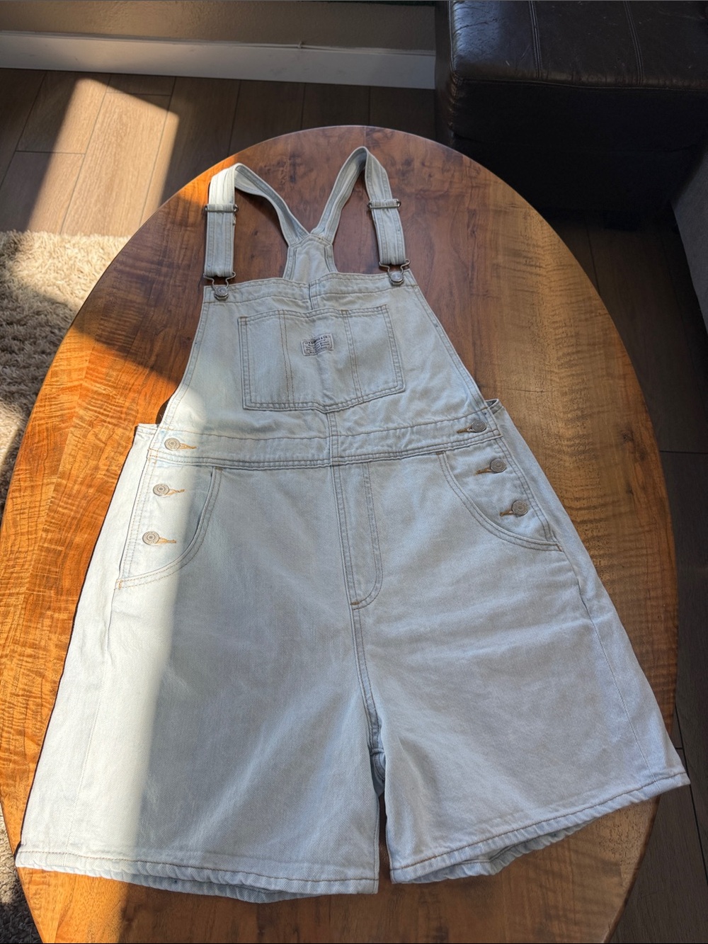 Levi’s light Denim Short Overalls